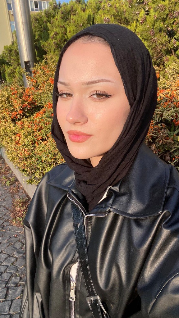 Beykoz shaklı Escort Bayan 8